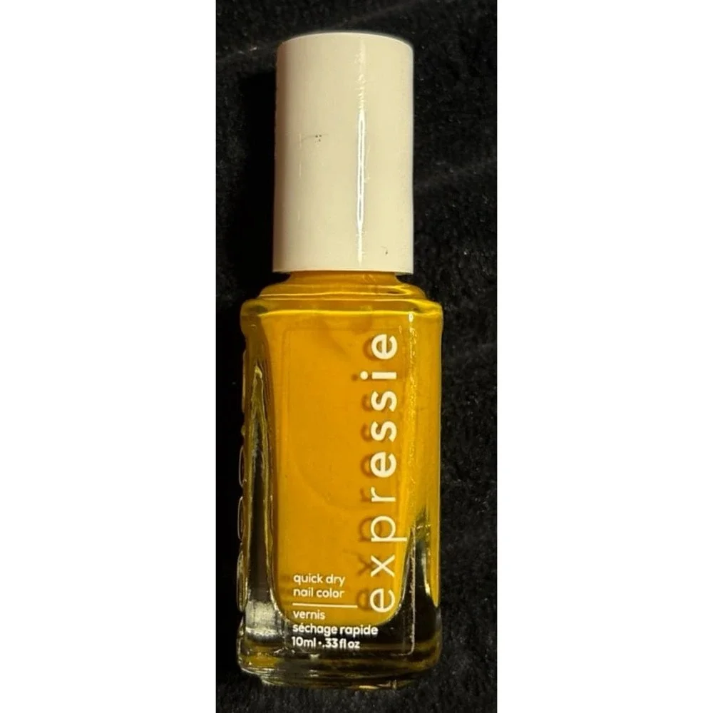 NEW Essie Expressie Quick‎ Dry Nail Polish Nail Color, Outside the Lines (123)